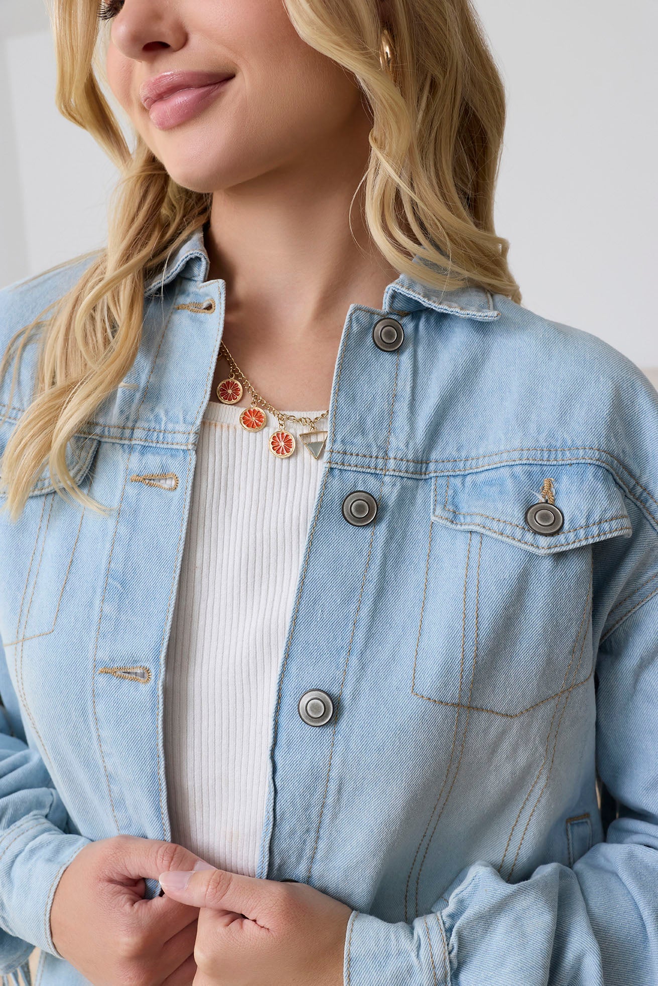 Cassie Fringed Light Wash Denim Jacket - Myra USA