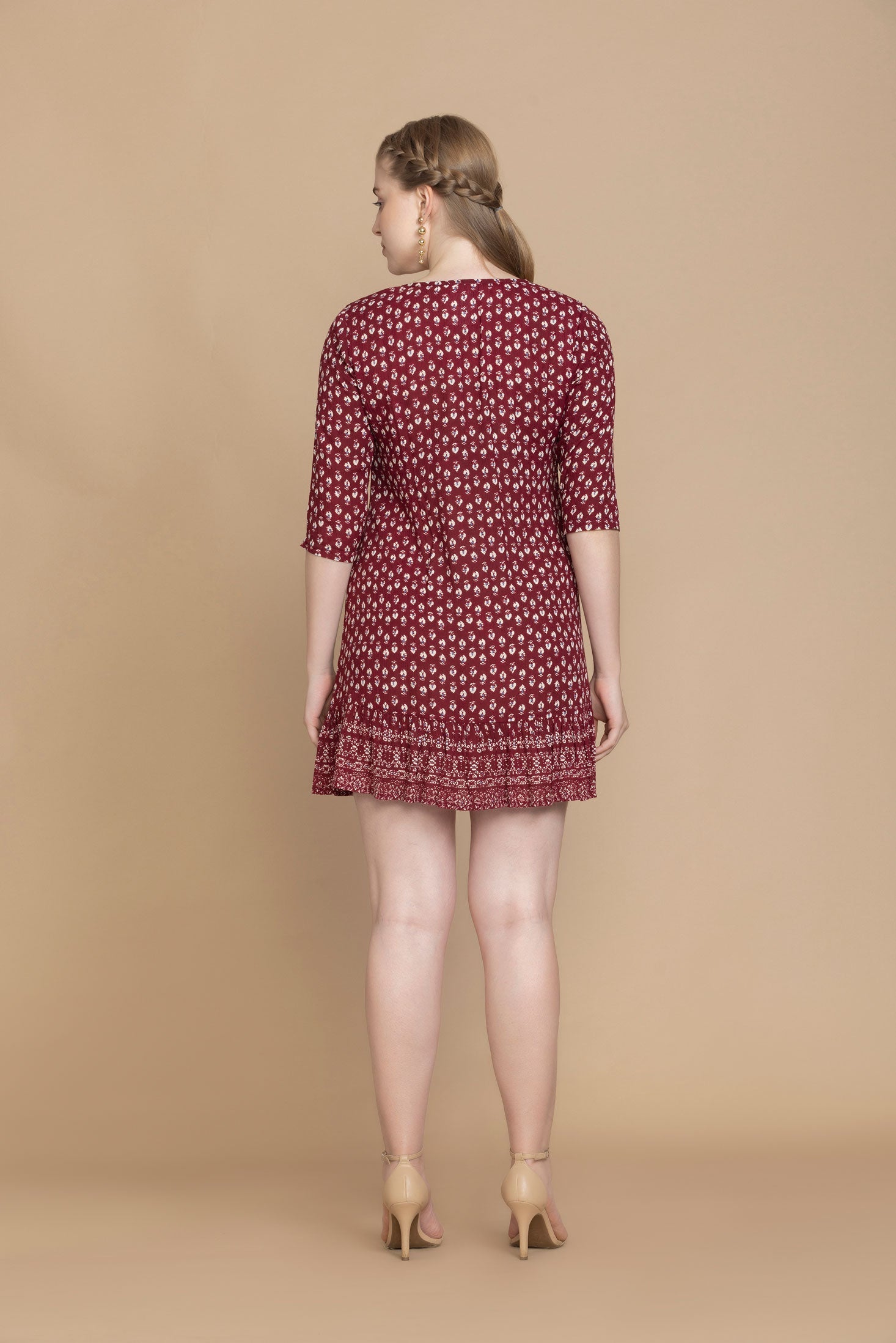 Pollidee Embroidered Free Flowing Dress