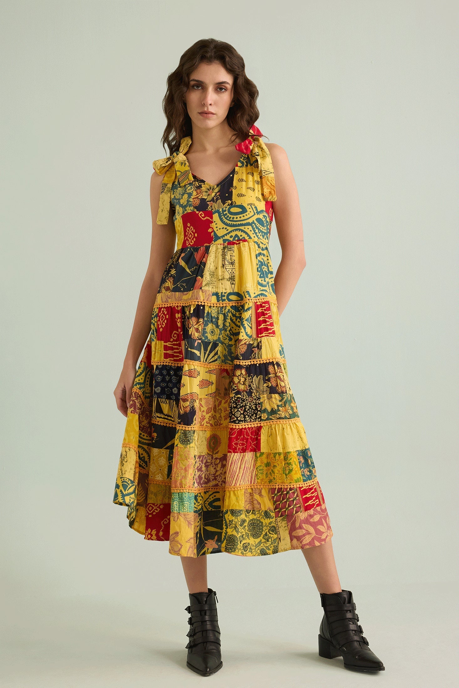 Savannah's Serendipity Pathwork Dress In Yellow