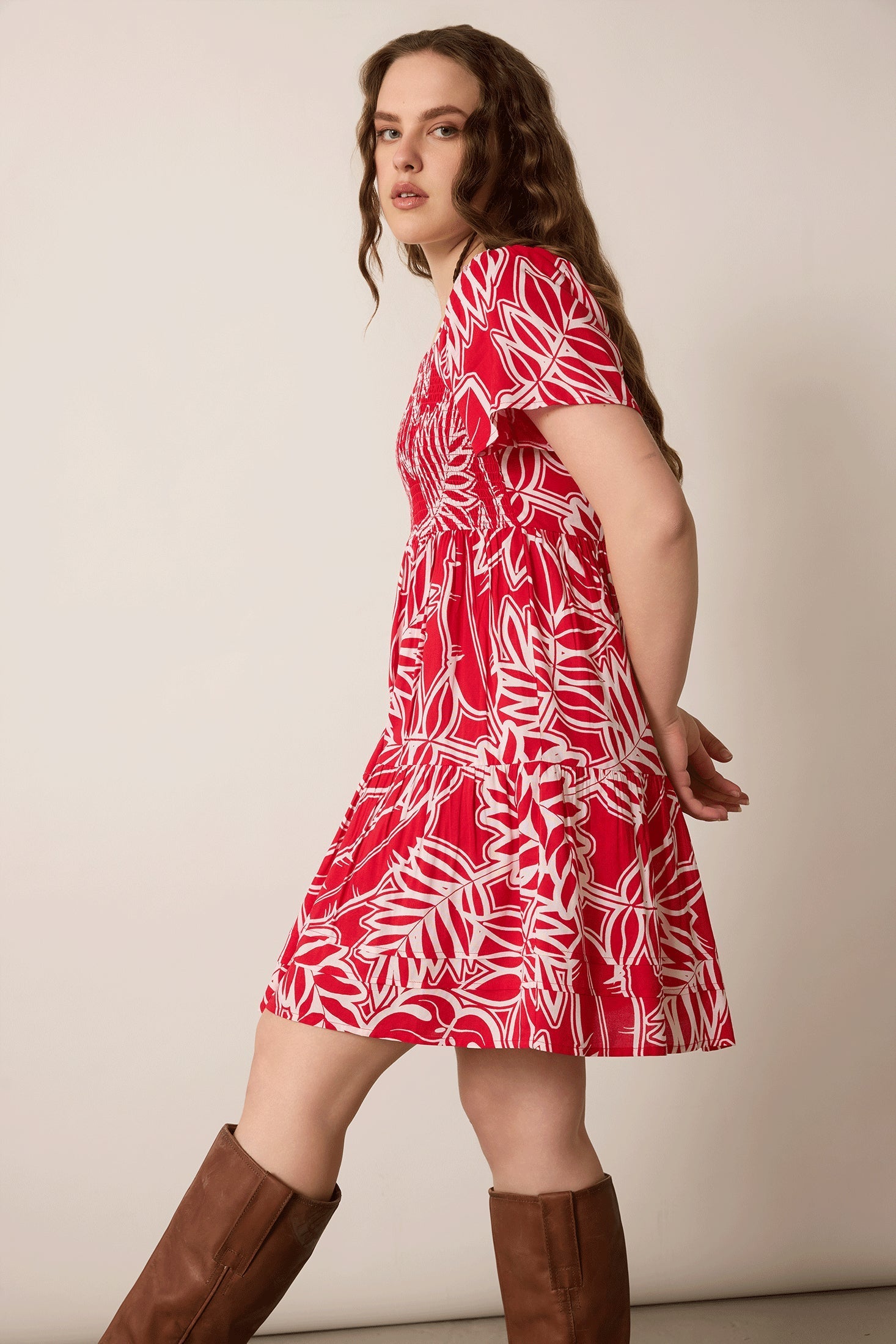 Lily's Cove Empire Waist Dress In Red