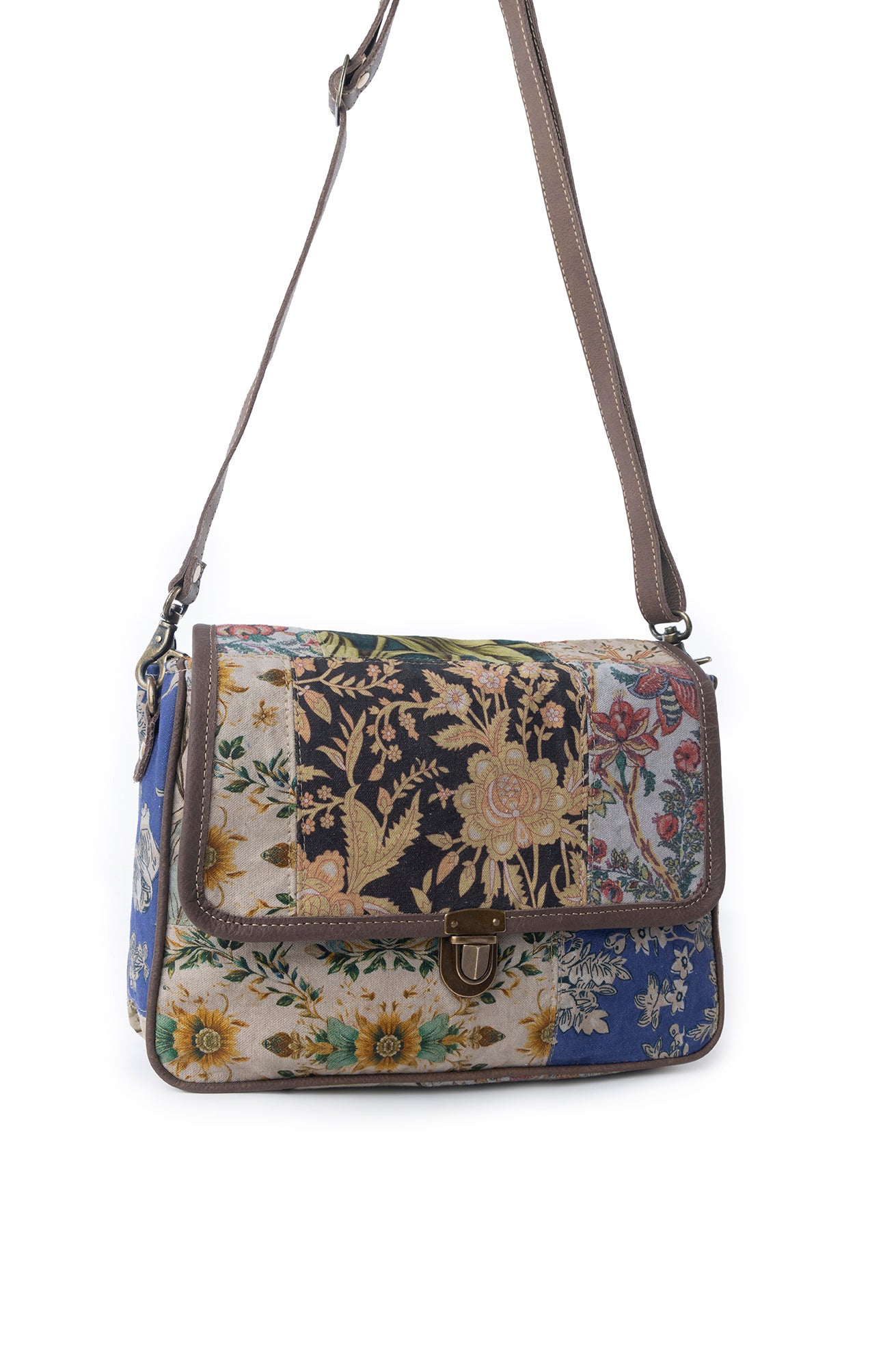 Myra Wildflower Trace Messenger Bag in Sunrise Patch