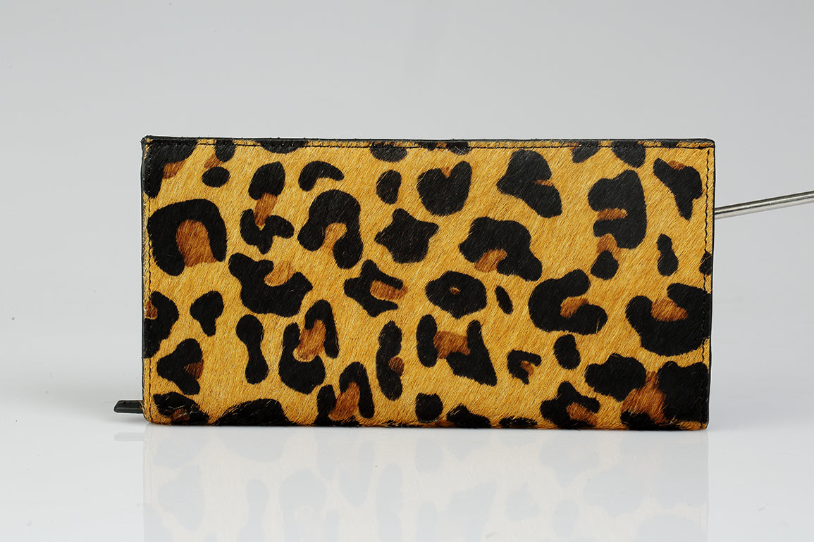 POUCHY TIME WALLET