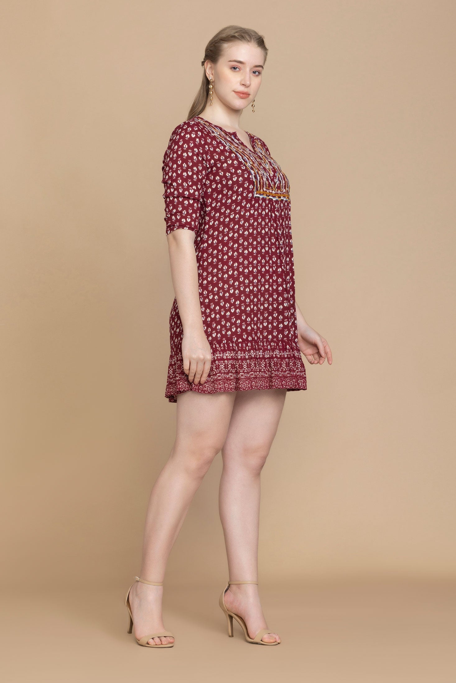 Pollidee Embroidered Free Flowing Dress